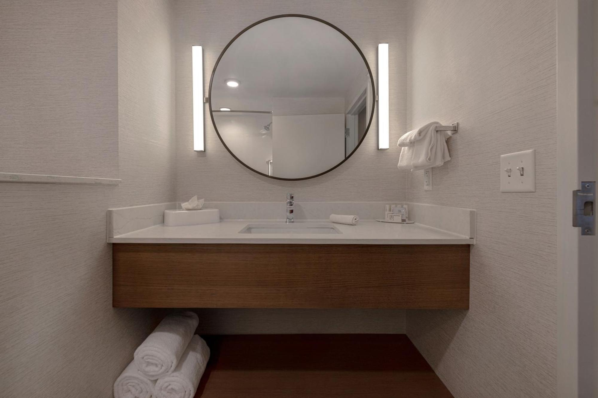Fairfield By Marriott Inn & Suites Denver Airport At Gateway Park Екстериор снимка